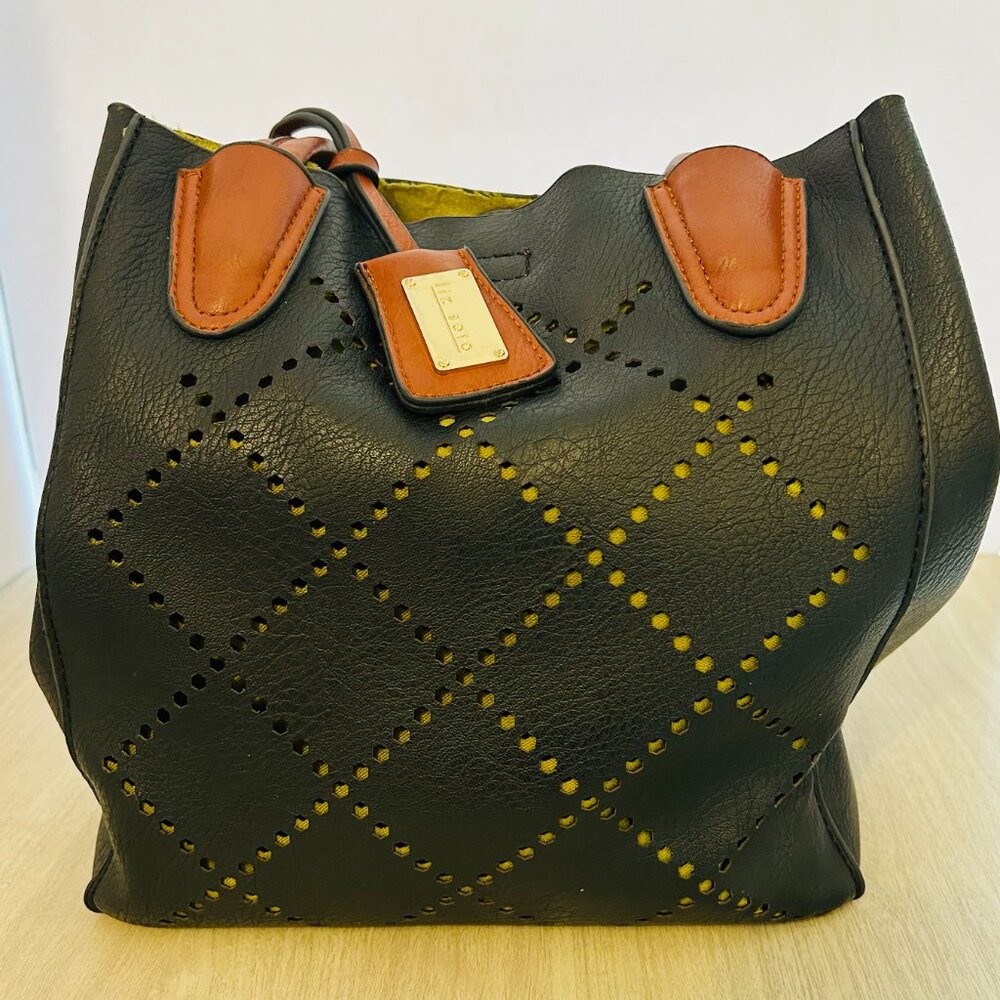 Liz Soto Black Tote Bag - Picture 3 of 7
